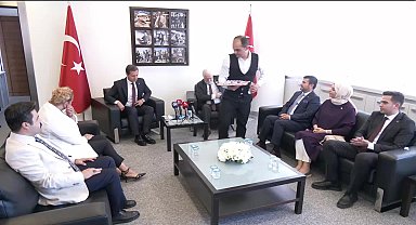 YRP'den CHP'ye bayram ziyareti... YRP'li Selçuk Geyveli: