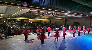 Yunusemre Belediyesi Çocuk Kültür ve Sanat Merkezleri’nde yıl sonu gösterisi