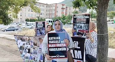 Adalet nöbeti tutan depremzede Tuba Erdemoğlu: “Göz göre göre 44 kişinin katliamıyla sonuçlanan Saitbey Sitesi için adalet istiyoruz”