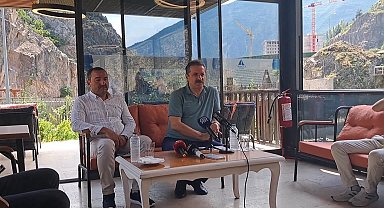AK Parti Artvin Milletvekili Faruk Çelik, Trump'a suikast girişimini değerlendirdi: