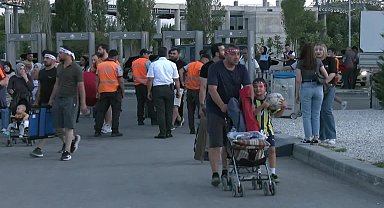 Ankaralılar, millilerin galibiyet coşkusuna ortak oldu