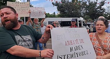 Arhavili vatandaşlar, madenler, dereler ve HES uygulamalarına karşı eylemde...