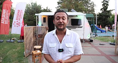 Ataşehir’in parklarında “Karavan Tiyatrosu” rüzgarı esti