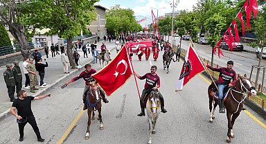Atatürk'ün Erzurum'a gelişinin 105. yıl dönümü törenlerle kutlandı