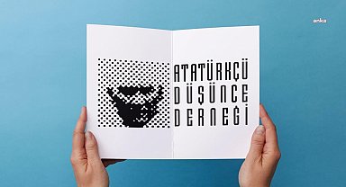 Atatürkçü Düşünce Derneği, İstiklal Marşı Derneği Fahri Genel Başkanı İsmet Özel hakkında suç duyurusunda bulundu