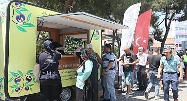 Aydın Büyükşehir Belediyesi’nden serinleten ikram