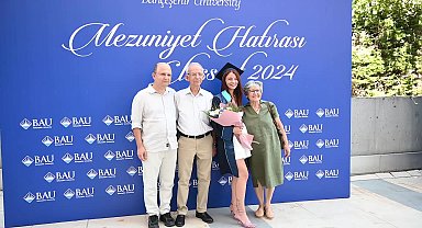 BAU’lu 6 bin mezun geleceğe uğurlandı