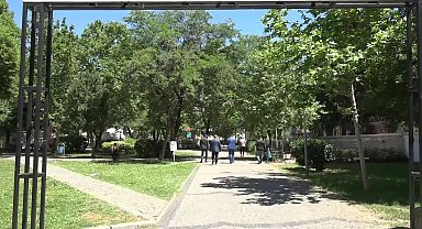 Bornova Belediyesi'nden moto kuryelere özel park alanı