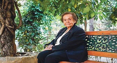 Celal Bayar’ın kızı, eski Adalet Partisi Milletvekili Nilüfer Gürsoy hayatını kaybetti