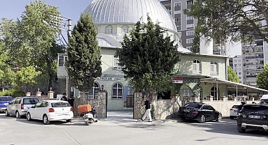 Çeşme yangınında hayatını kaybeden üç vatandaş son yolculuğuna uğurlandı