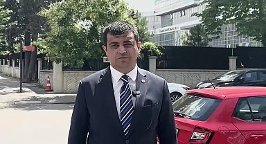 CHP’li Deniz Demir, TÜİK binasının önünden seslendi: “TÜİK'e göre doktor muayene ücreti 34 TL ama bir kutu aspirinin fiyatı 81 TL”