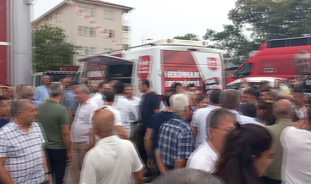 CHP Malatya İl Başkanlığı, Muharrem ayı dolayısıyla bin kişilik aşure ikram etti