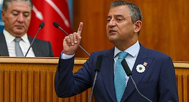 Özgür Özel: 