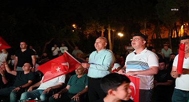 Çine halkı, milli takıma Kuvayı Milliye Parkı’ndan destek verdi