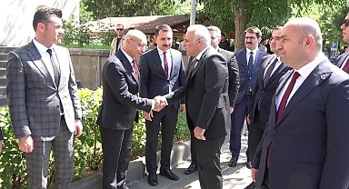 Diyarbakır Valisi Zorluoğlu’dan belediyelerle iş birliği mesajı