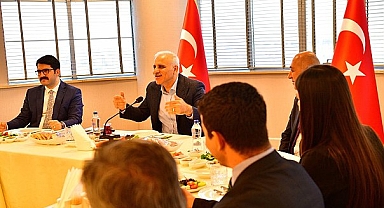 Diyarbakır Valisi Zorluoğlu'ndan DEM Partili belediyelere mesaj...