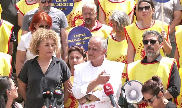 Eğitim-Sen: “Öğretmenlik Meslek Kanunu yeni müfredatı parça parça dizayn etmek üzerine kurgulanmış bir yasa”