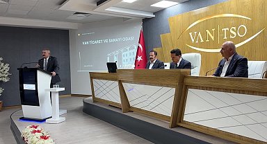 Esenyurt Belediye Başkanı Ahmet Özer: