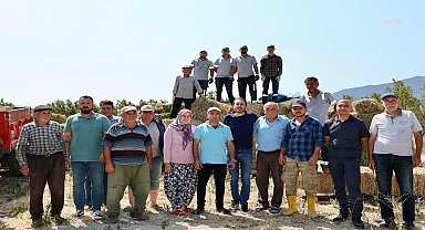 Eskişehir Büyükşehir Belediyesi’nden hayvan üreticilerine balya desteği