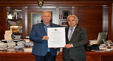 Gordion Antik Kenti ve Aslanhane Camii'nin Dünya Mirası Listesi'ne kabulü sertifikaları, Mansur Yavaş'a sunuldu