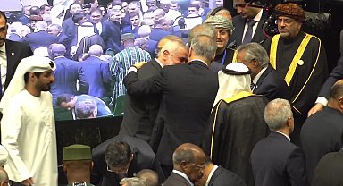 Hamas Lideri Haniye, öldürülmeden önceki son görüntülerinde yemin töreninde Bakan Fidan ile bir araya gelmişti
