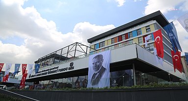 İstanbul'da kahvaltı ve akşam yemeği dahil 43,3 TL'ye yurt hizmeti