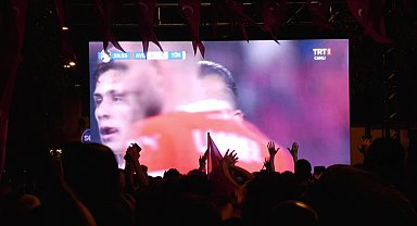 İstanbul'da milli maç coşkusu
