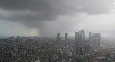 İstanbul'da yağmur geçişleri aralıklarla etkili oluyor