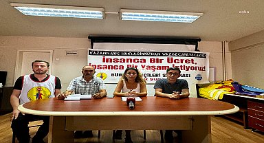 İzmir'de kamu emekçilerinden hükümete tepki: Enflasyon farkı zam değildir