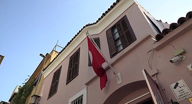 İzmir'de Lozan Barış Antlaşması’nın 101. yılı İsmet İnönü’nün doğduğu evde kutlandı