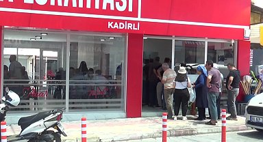 Kadirli Belediyesi Kent lokantasında yemek yiyen Kadirlili emekli: