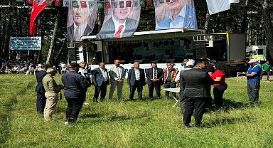 Kahramankazan Belediye Başkanı Çırpanoğlu, “Aluçdağı Yağlı Güreş Festivali”ne katıldı