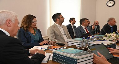 Kartal Belediye Başkanı Yüksel, MBB’nin Encümen Toplantısı’na Katıldı