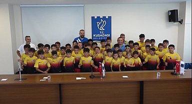 Kuşadası Belediyesi, Mardin Nusaybin’den gelen öğrencileri ağırladı