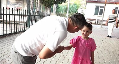 Manavgat Belediye Başkanı Niyazi Nefi Kara, mahalle ziyaretlerini sürdürüyor