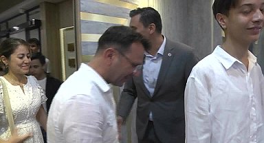 Manisa Büyükşehir Belediye Başkanı Zeyrek, LGS birincisi Manisalı öğrencilerle buluştu