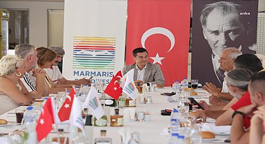  Marmaris Belediye Başkanı Ünlü, gazetecileri ağırladı