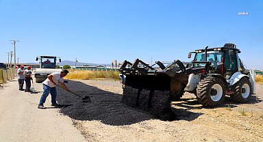 Menderes Belediyesi, yol çalışmalarını sürdürüyor