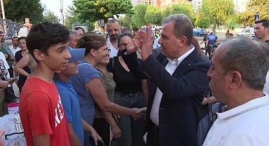 Mersin Büyükşehir Belediye Başkanı Seçer, aşure etkinliğine katıldı