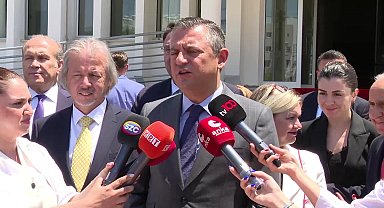 Özel, KKTC'de ''Kara Liste'' uygulamasına ilişkin konuştu: