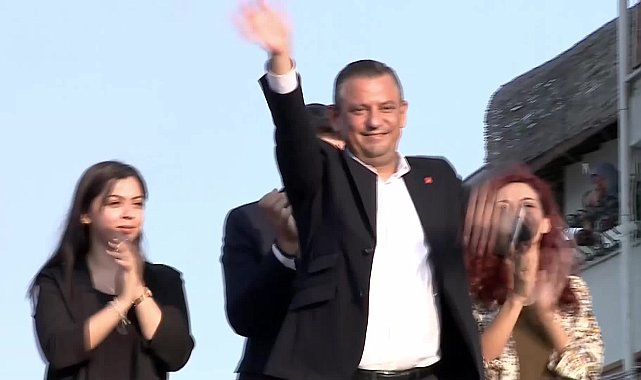 Özel: “Mali darbe girişimine karşı dik duracağız. Gerekirse ben, milletvekillerim, belediye başkanlarımla çöpleri ellerimizle toplarız
