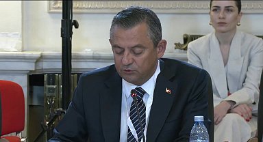 Özgür Özel’den Fransa seçimleri için çağrı: “Yarın Fransa’da oy kullanacak Türkleri aşırı sağa karşı sandık başına gitmeye davet ediyorum”