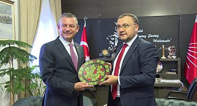 Özgür Özel, Ukrayna Büyükelçisi Vasil Bodnar ile görüştü