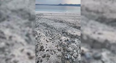 Salda Gölü'nde kepçe izlerine Valilik'ten para cezası