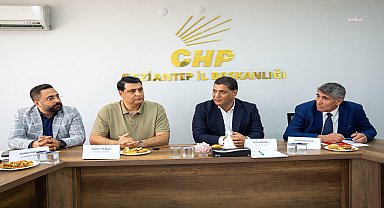 Şehitkamil Belediye Başkanı Yılmaz, emekli temsilcilerini dinledi: “Söz verdik, hep yanınızda olacağız”