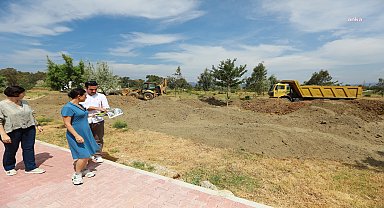 Selçuk Belediye Başkanı Filiz Ceritoğlu Sengel, devam eden çalışmaları inceledi