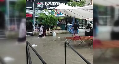 Sinop’ta sağanak yağış hayatı olumsuz etkiledi