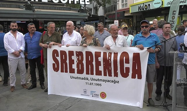 Srebrenitsa Soykırımı'nın 29. yıl dönümünde hayatını kaybedenler İzmir'de anıldı