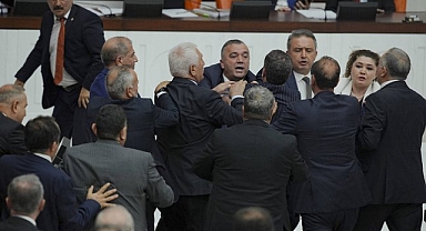 MHP'li Akçay ile İYİ Parti'li Türkoğlu arasında kavga 