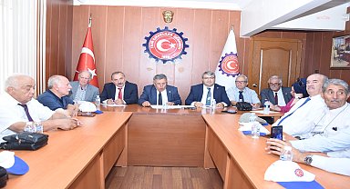 Türkiye Emekliler Platformu: Haklarımız görüşülürken masada taleplerimizi iletmek için sendikalaşmak istiyoruz